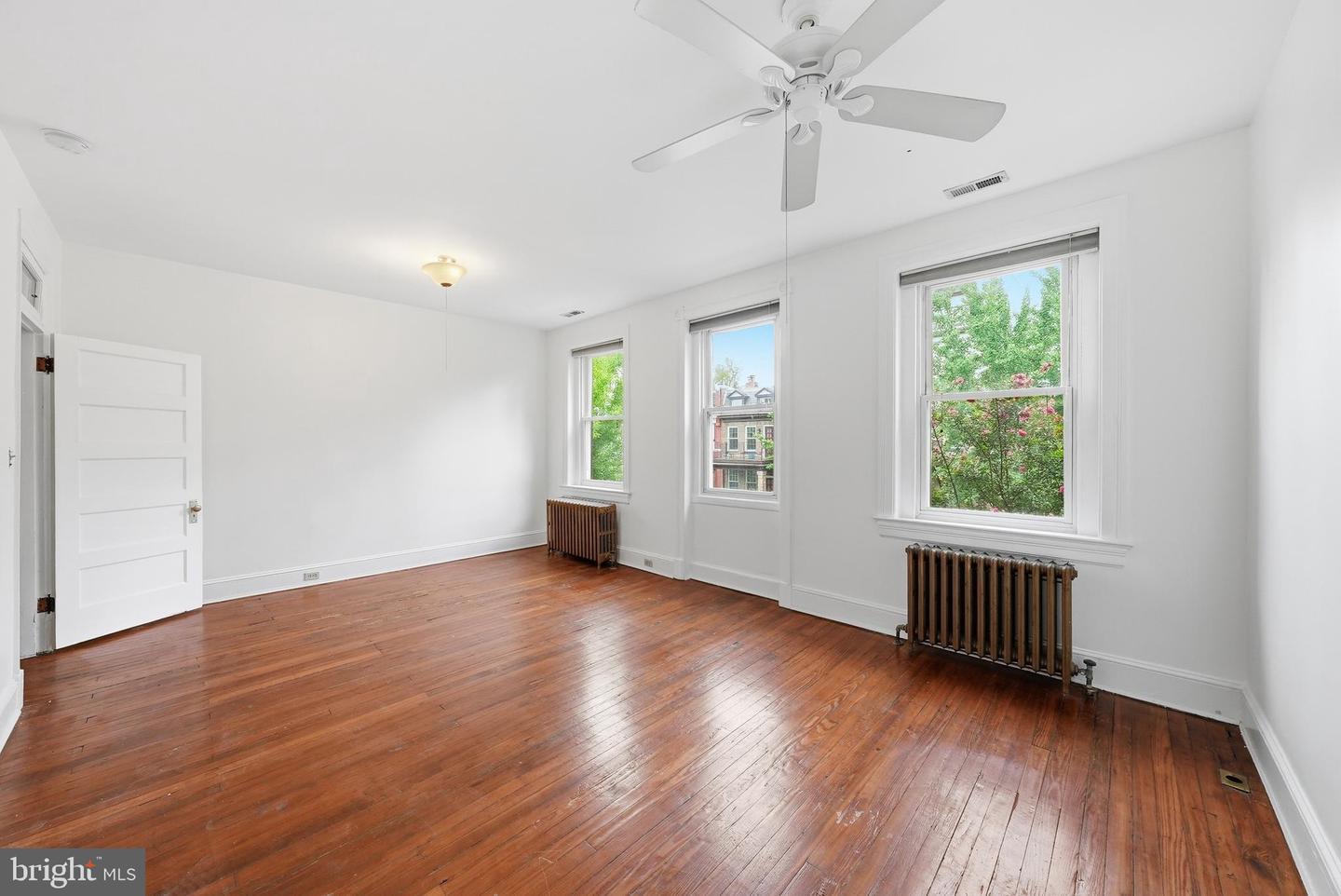 1419 Monroe St Nw Property Photo 19
