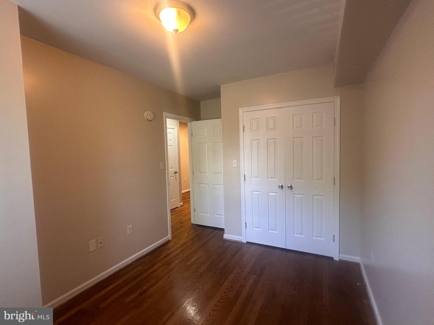 1913 Rosedale St Ne #1 Property Photo 6
