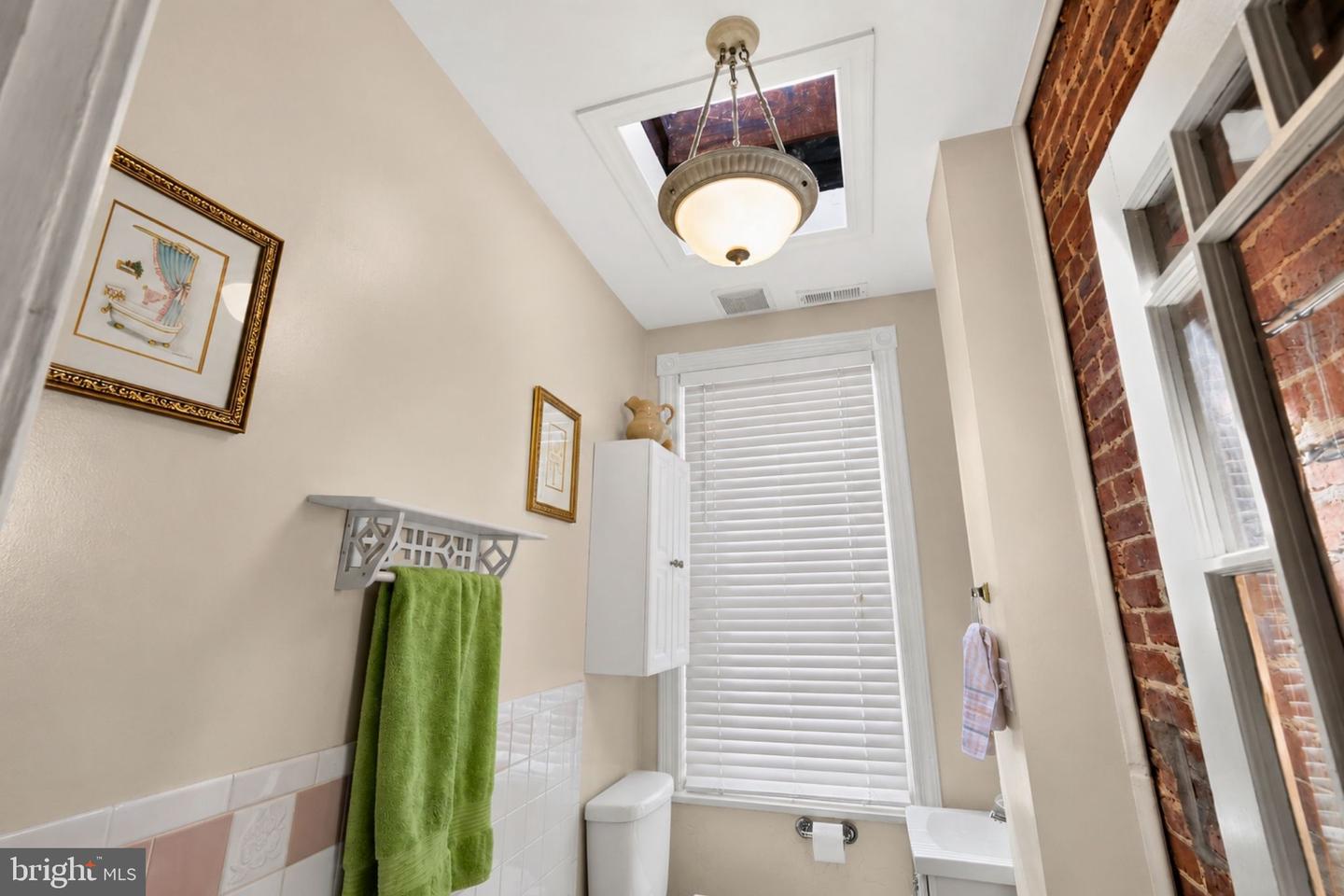 1219 Linden Pl Ne Property Photo 21