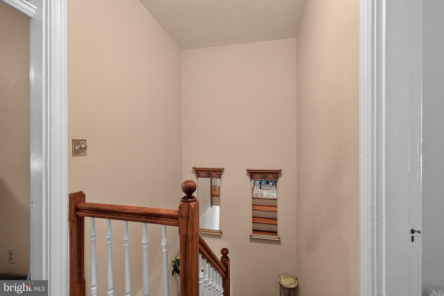 1219 Linden Pl Ne Property Photo 26