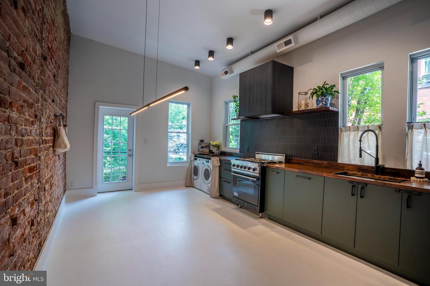 1375 Maryland Ave Ne #l Property Photo 11