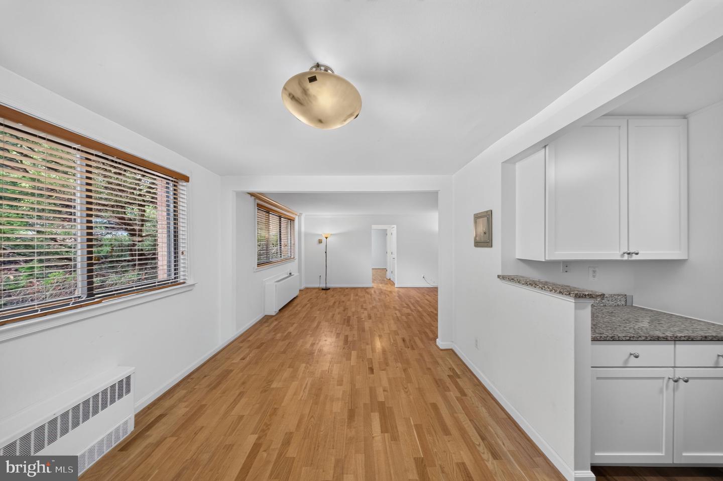 2725 39th St Nw #201 Property Photo 11