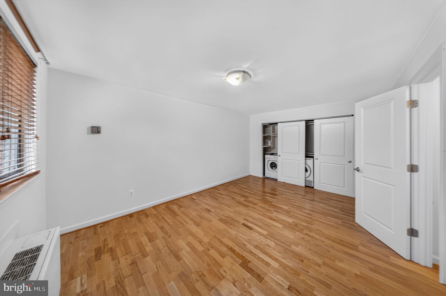 2725 39th St Nw #201 Property Photo 19
