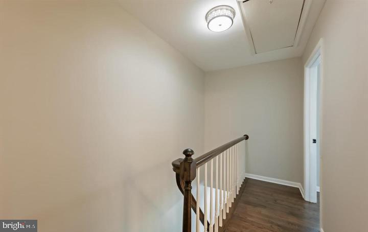 2317 37th St Nw #upper Property Photo 29