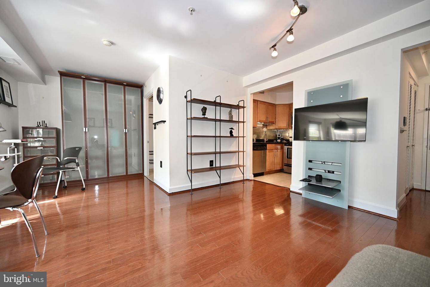 3615 38th St Nw #277 Property Photo 8