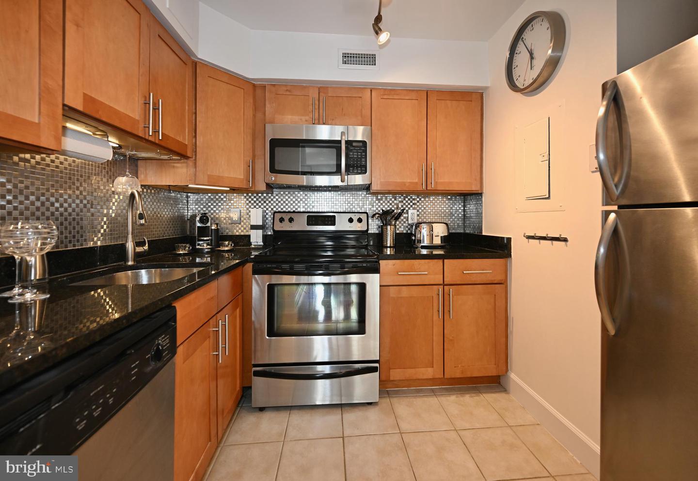 3615 38th St Nw #277 Property Photo 17