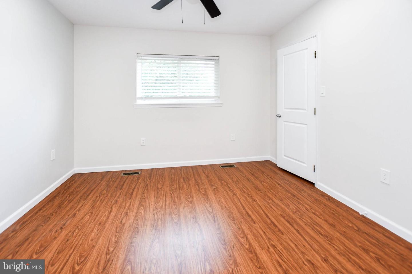 531 Hilltop Ter Se Property Photo 18