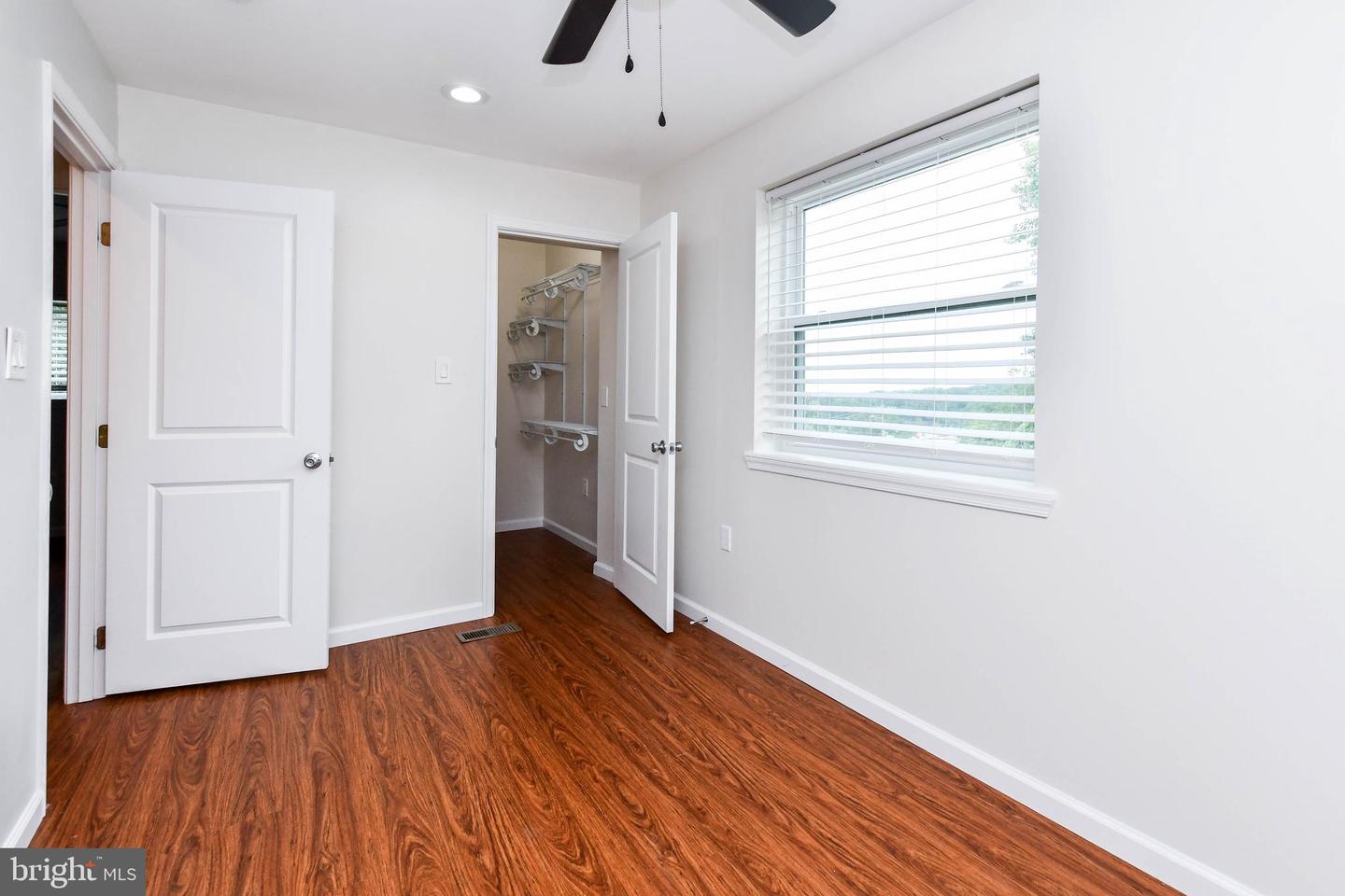 531 Hilltop Ter Se Property Photo 23