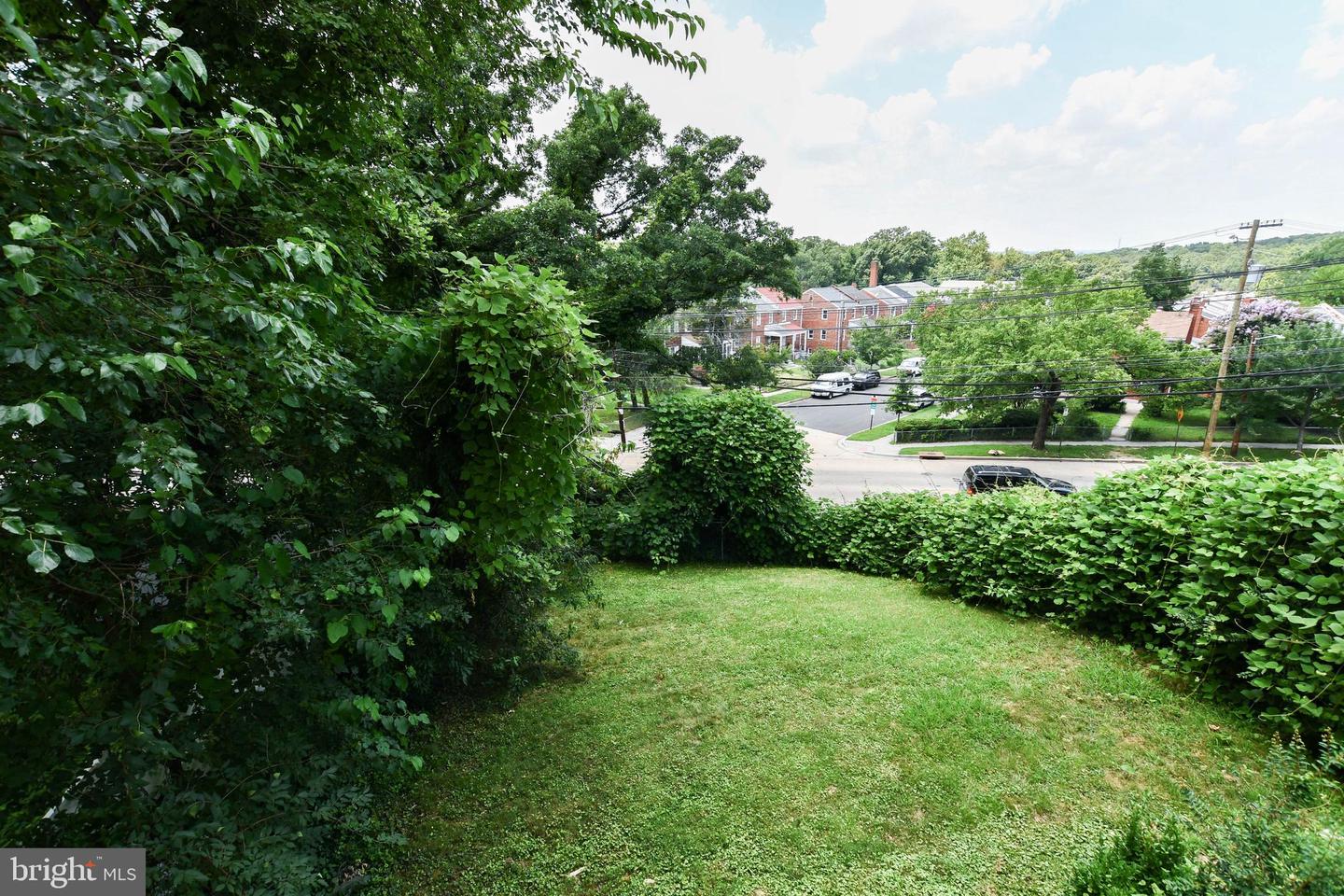 531 Hilltop Ter Se Property Photo 32