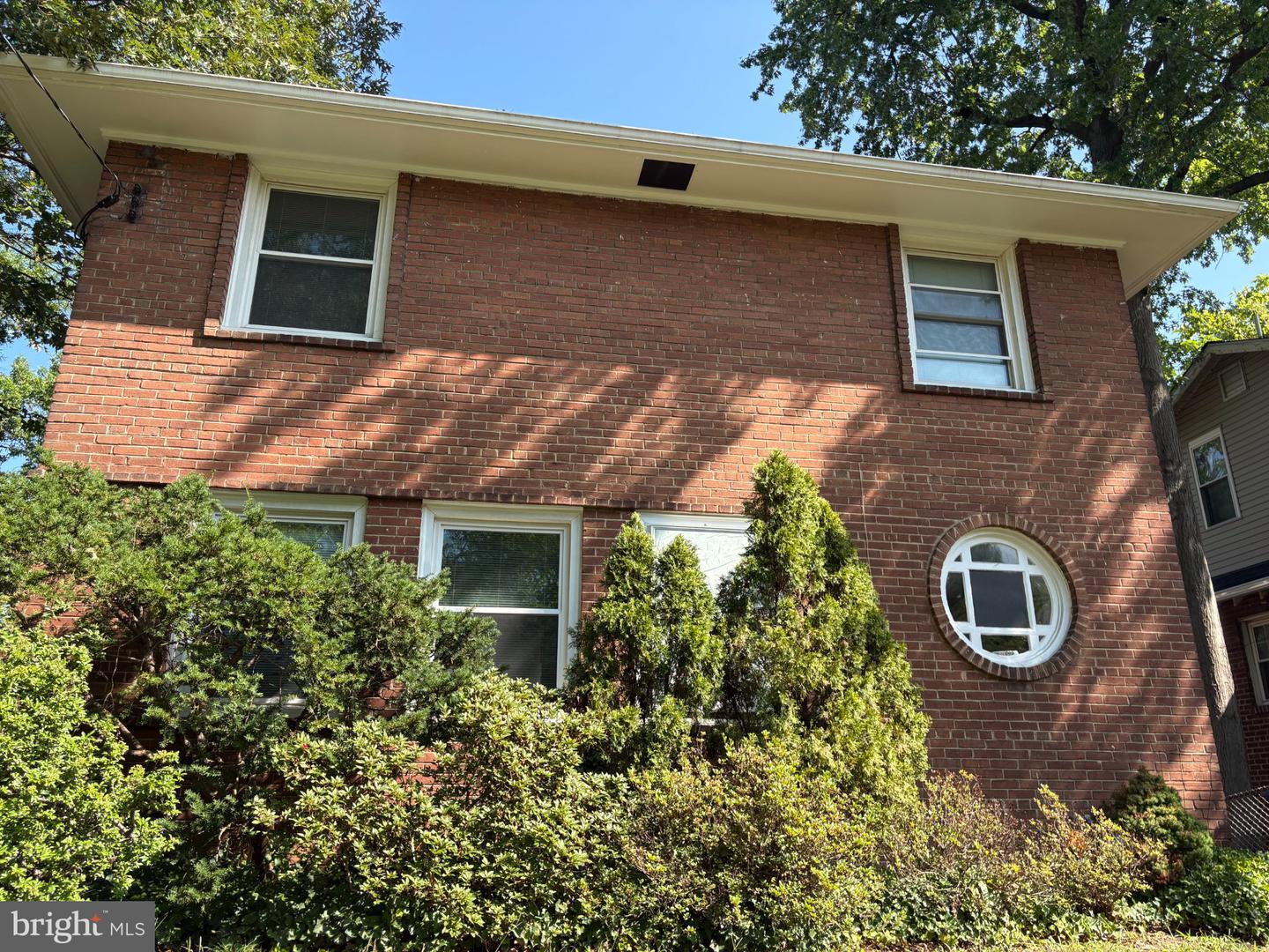 1510 Jackson St Ne Property Photo 1