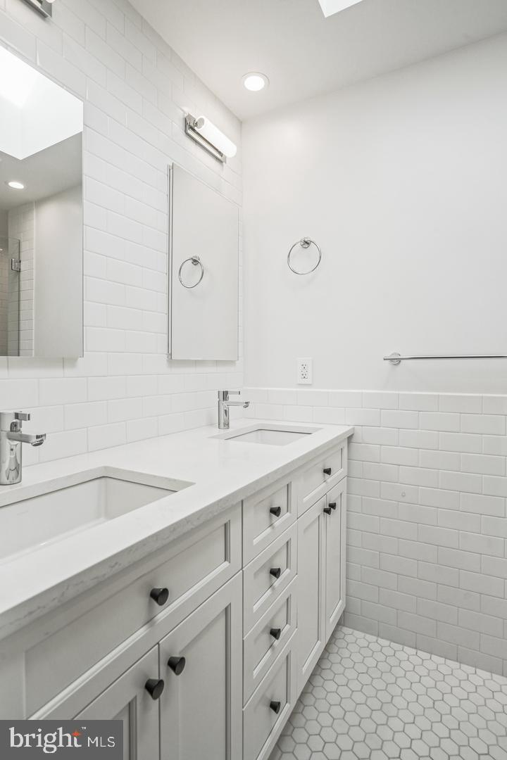 1920 35th St Nw Property Photo 22