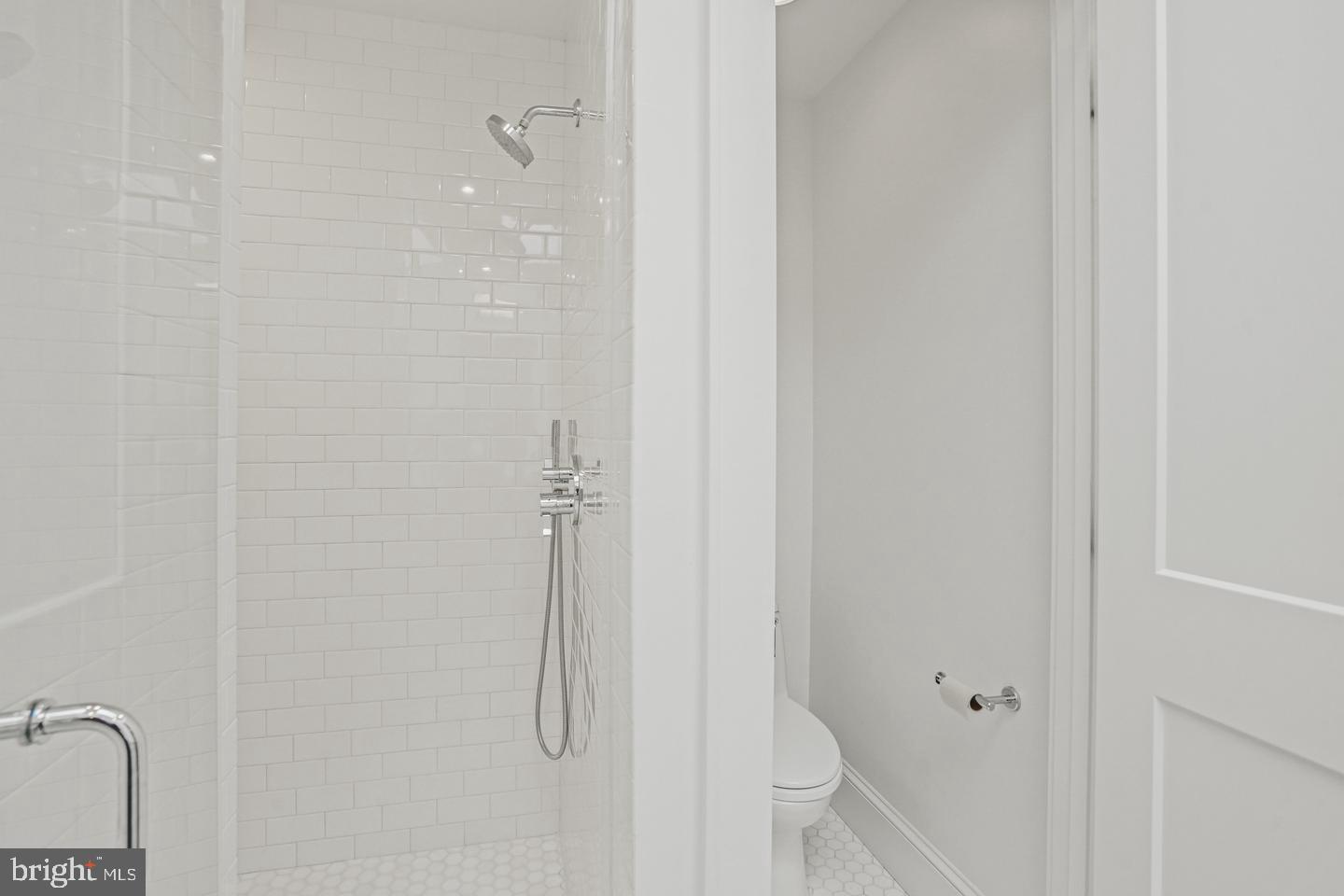 1920 35th St Nw Property Photo 23