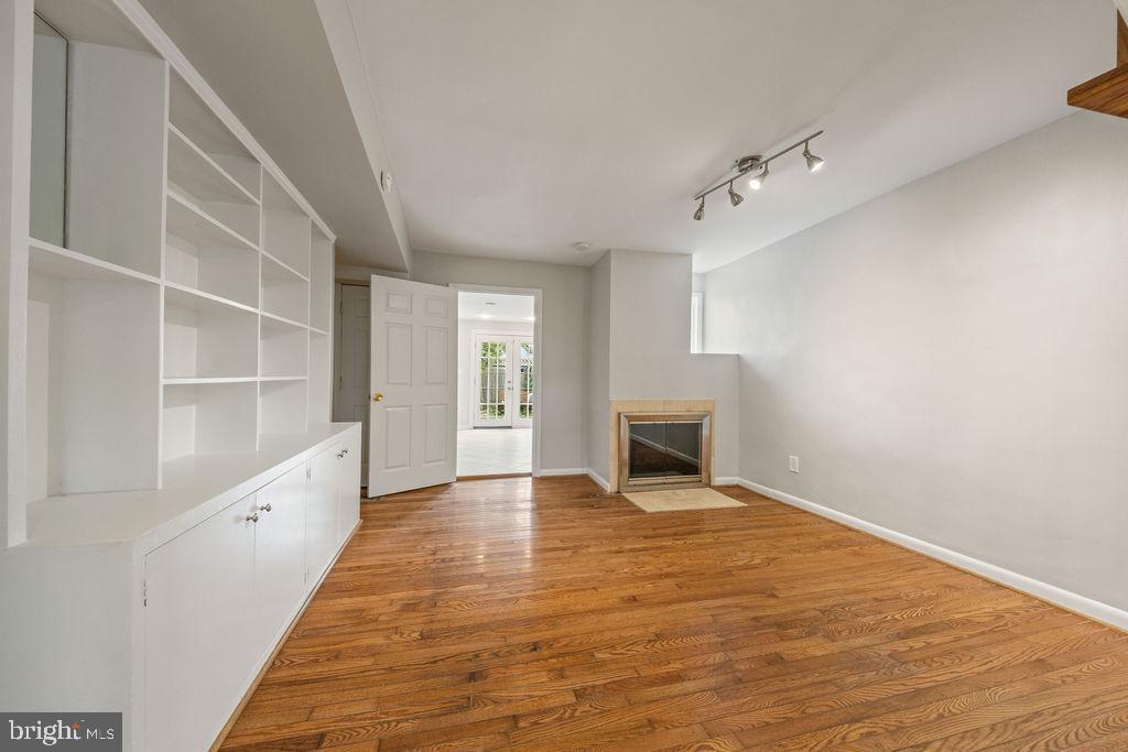 1124 C St Ne Property Photo 5