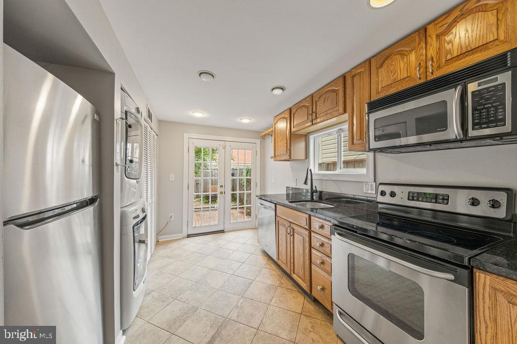 1124 C St Ne Property Photo 8