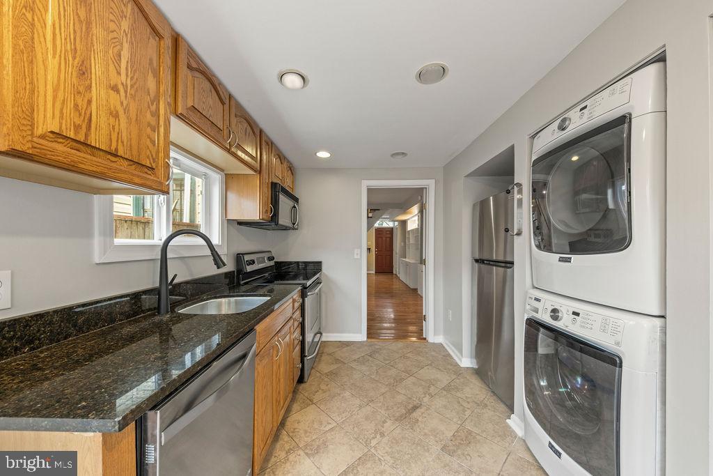 1124 C St Ne Property Photo 10