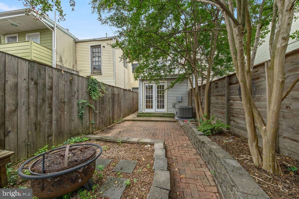 1124 C St Ne Property Photo 22
