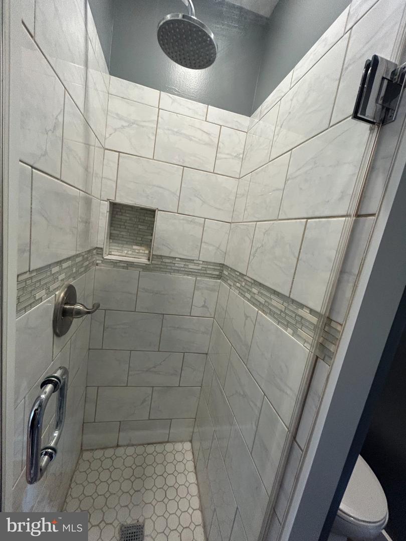 177 36th St Ne #4 Property Photo 7