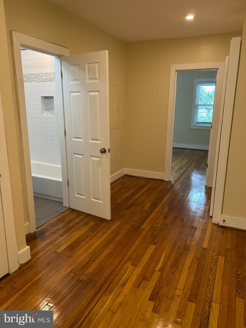 177 36th St Ne #4 Property Photo 13