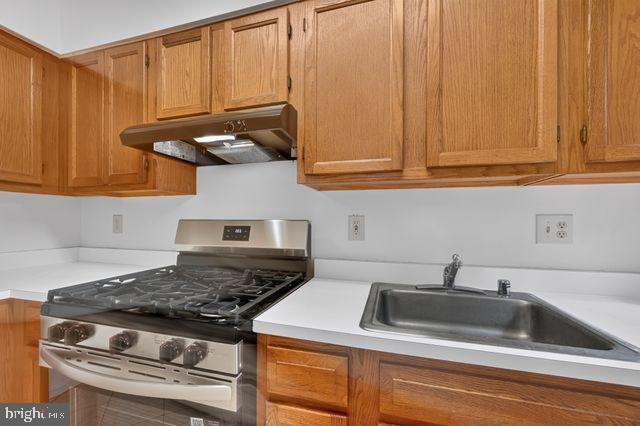 655 Kensington Pl Ne Property Photo 8