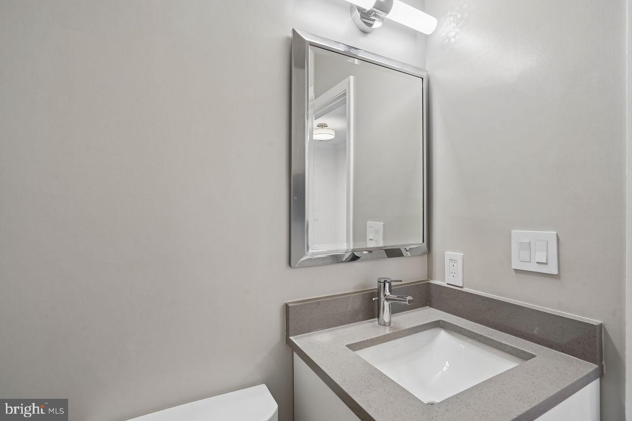 1604 Beekman Pl Nw #a Property Photo 26