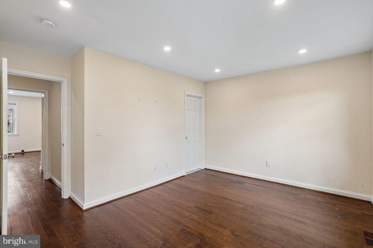 1604 Beekman Pl Nw #a Property Photo 36