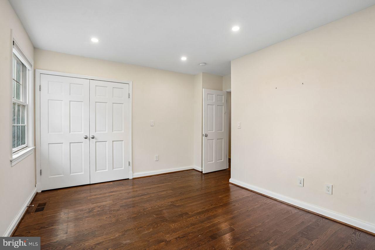 1604 Beekman Pl Nw #a Property Photo 37