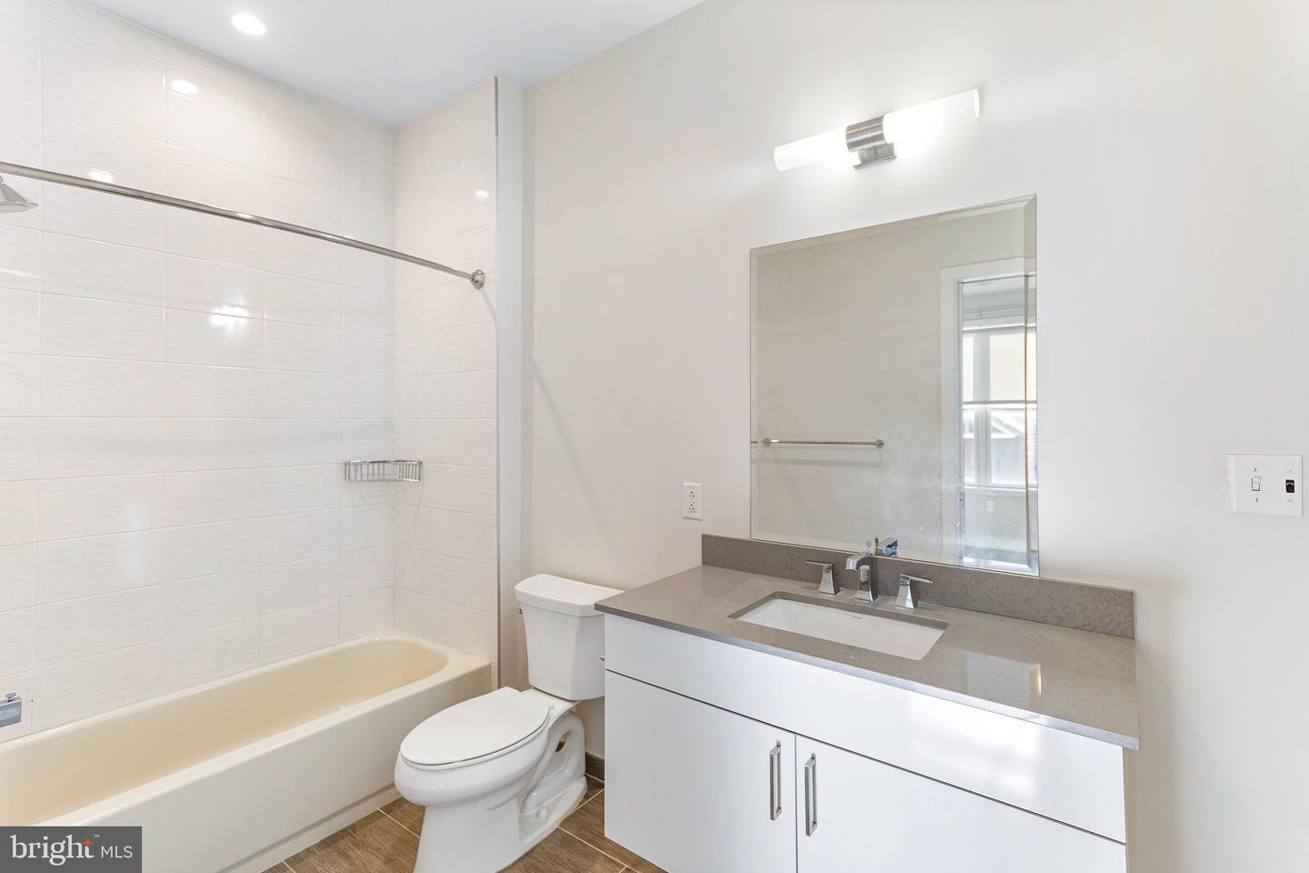 1350 Maryland Ave Ne #116 Property Photo 12