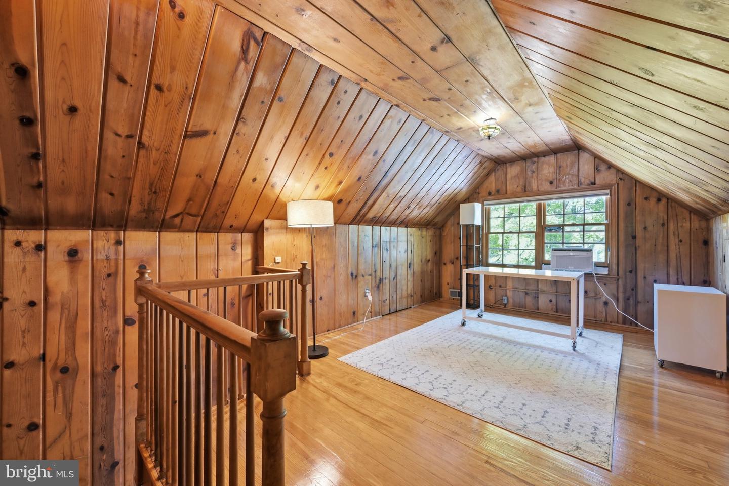3155 Upland Ter Nw Property Photo 30