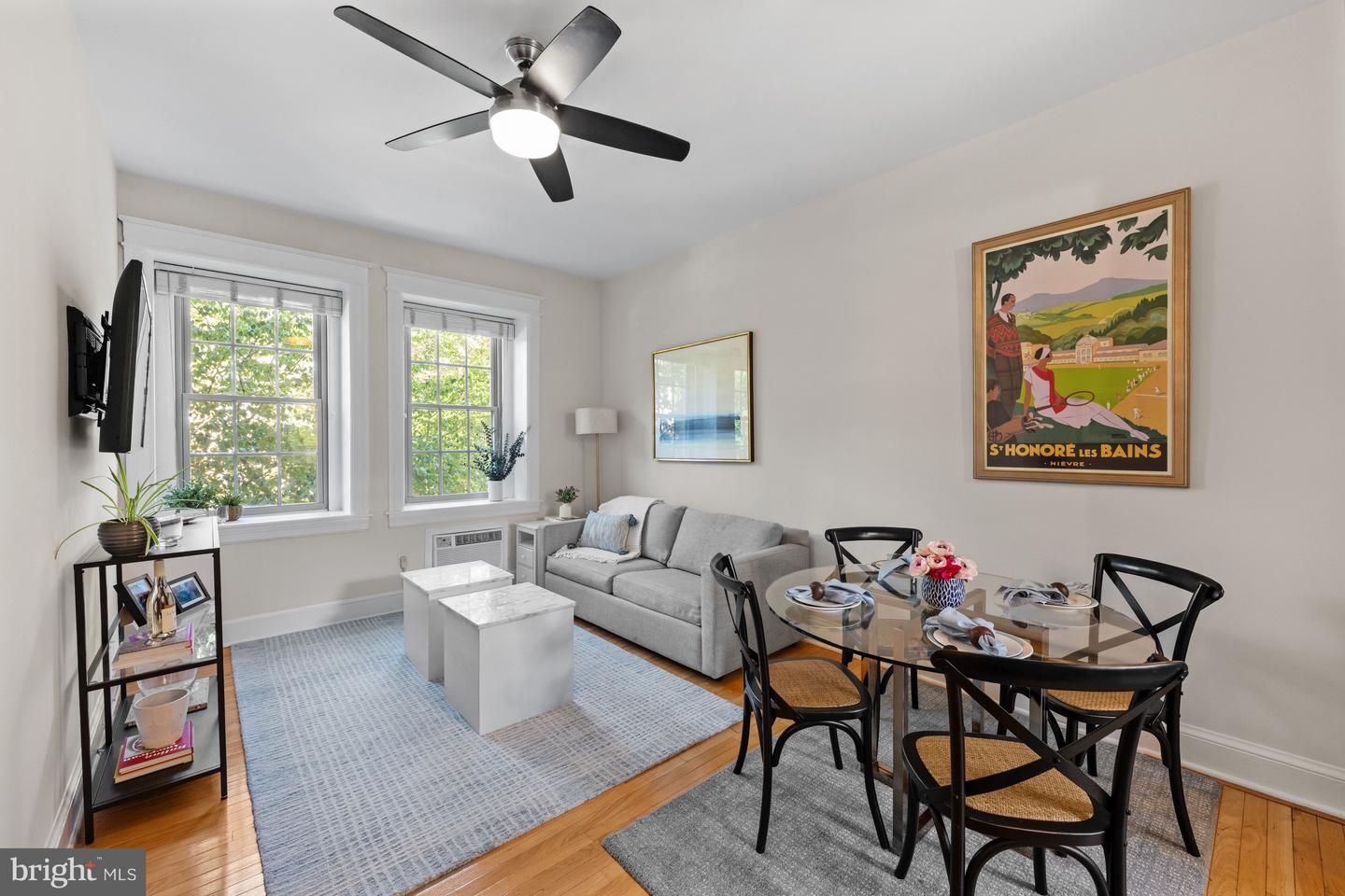 2010 Kalorama Rd Nw #202 Property Photo 4