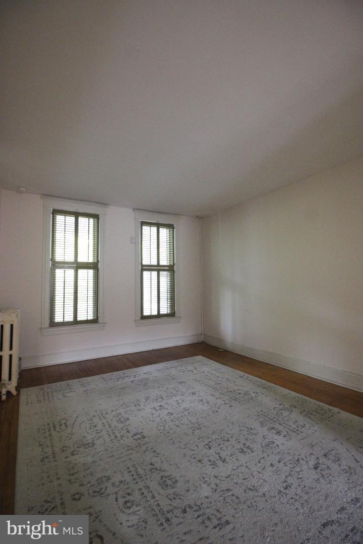 148 Adams St Nw Property Photo 2