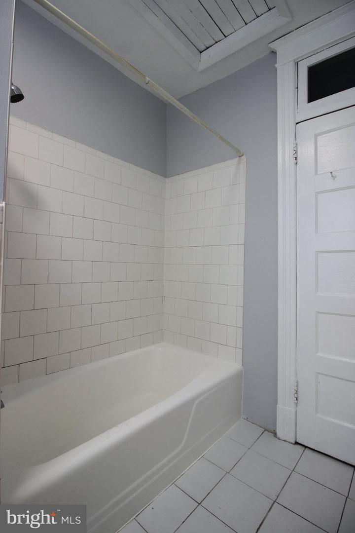 148 Adams St Nw Property Photo 17