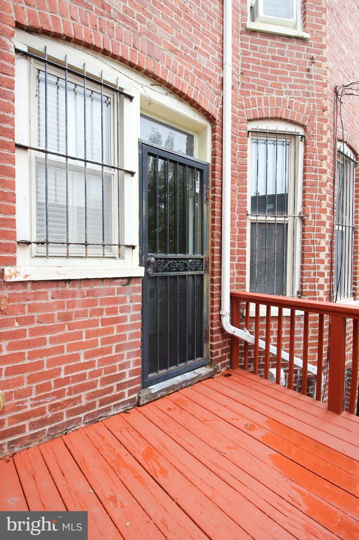 148 Adams St Nw Property Photo 28
