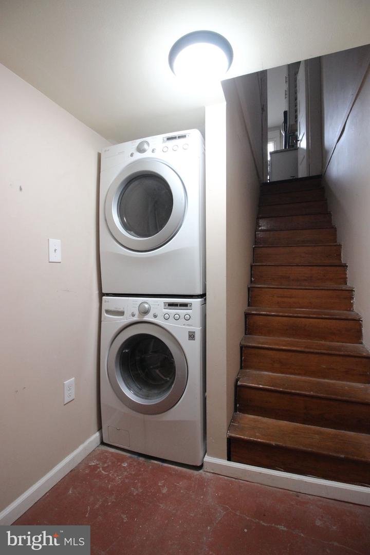 148 Adams St Nw Property Photo 31