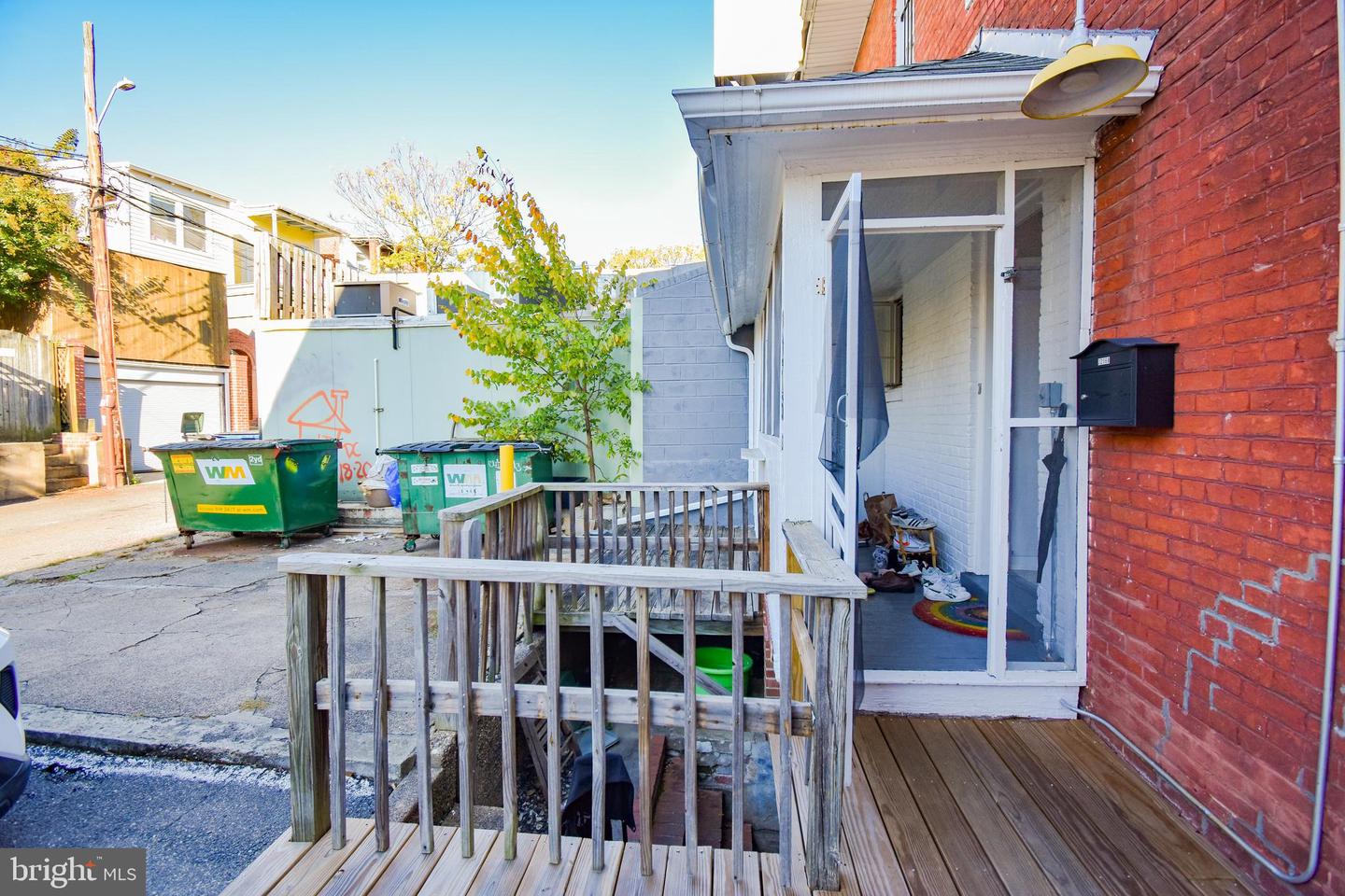 2216 Wisconsin Ave Nw Property Photo 3