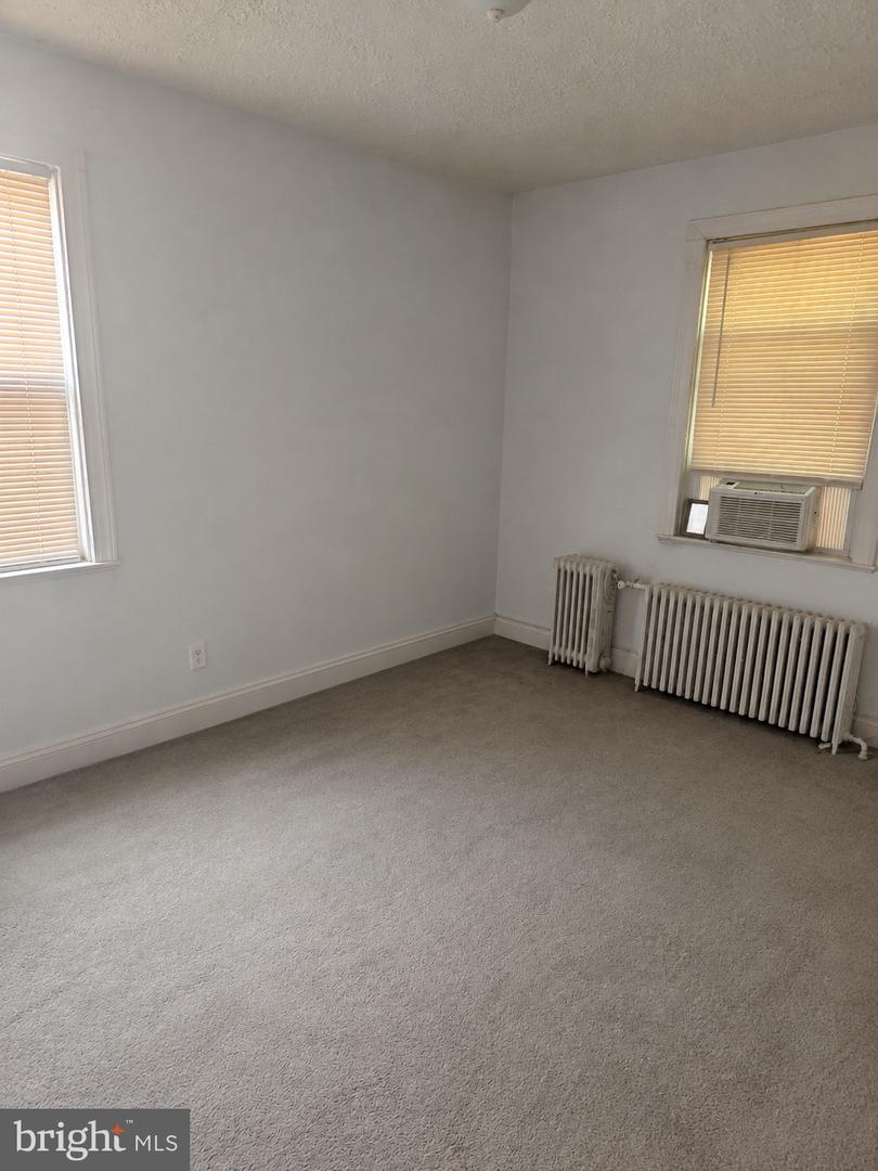 4212 Clay St Ne Property Photo 15