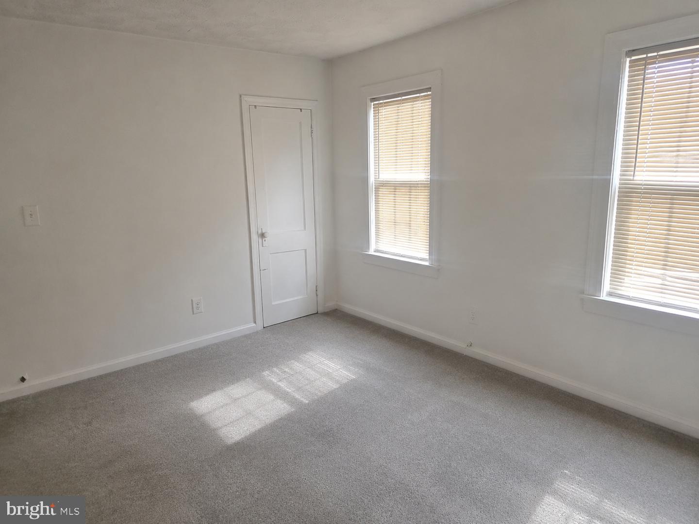 4212 Clay St Ne Property Photo 16
