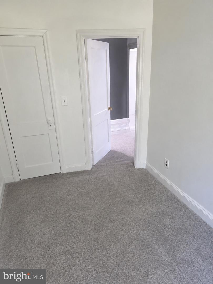 4212 Clay St Ne Property Photo 17