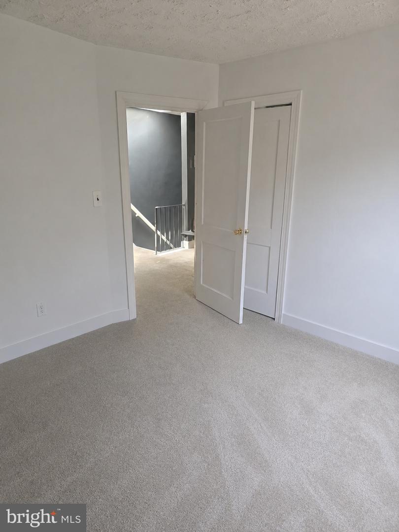 4212 Clay St Ne Property Photo 18