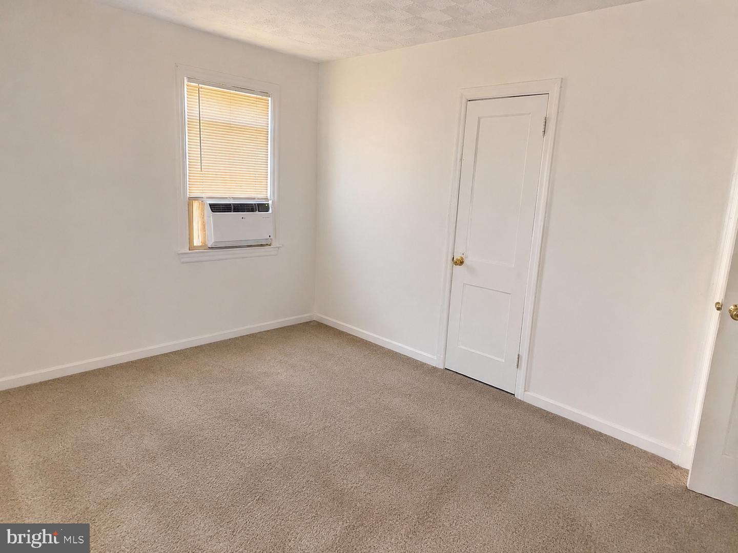 4212 Clay St Ne Property Photo 20