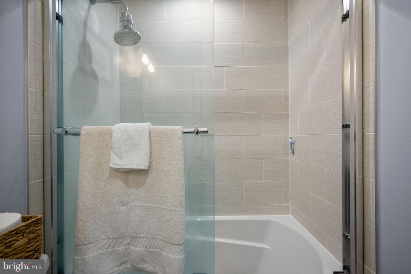 16 17th St Ne #112 Property Photo 18