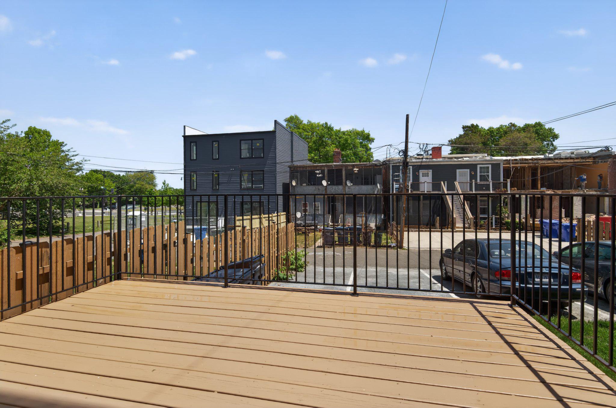 217 20th St Ne #2 Property Photo 15