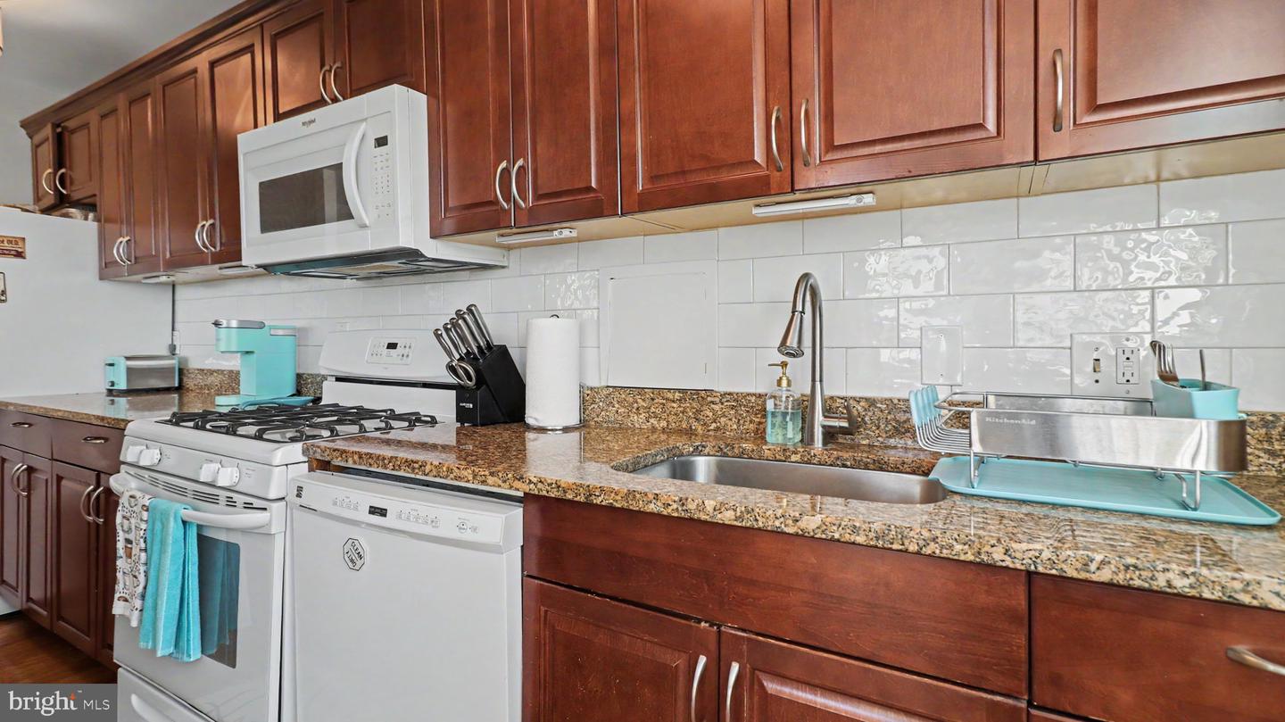 4000 Tunlaw Rd Nw #1111 Property Photo 12