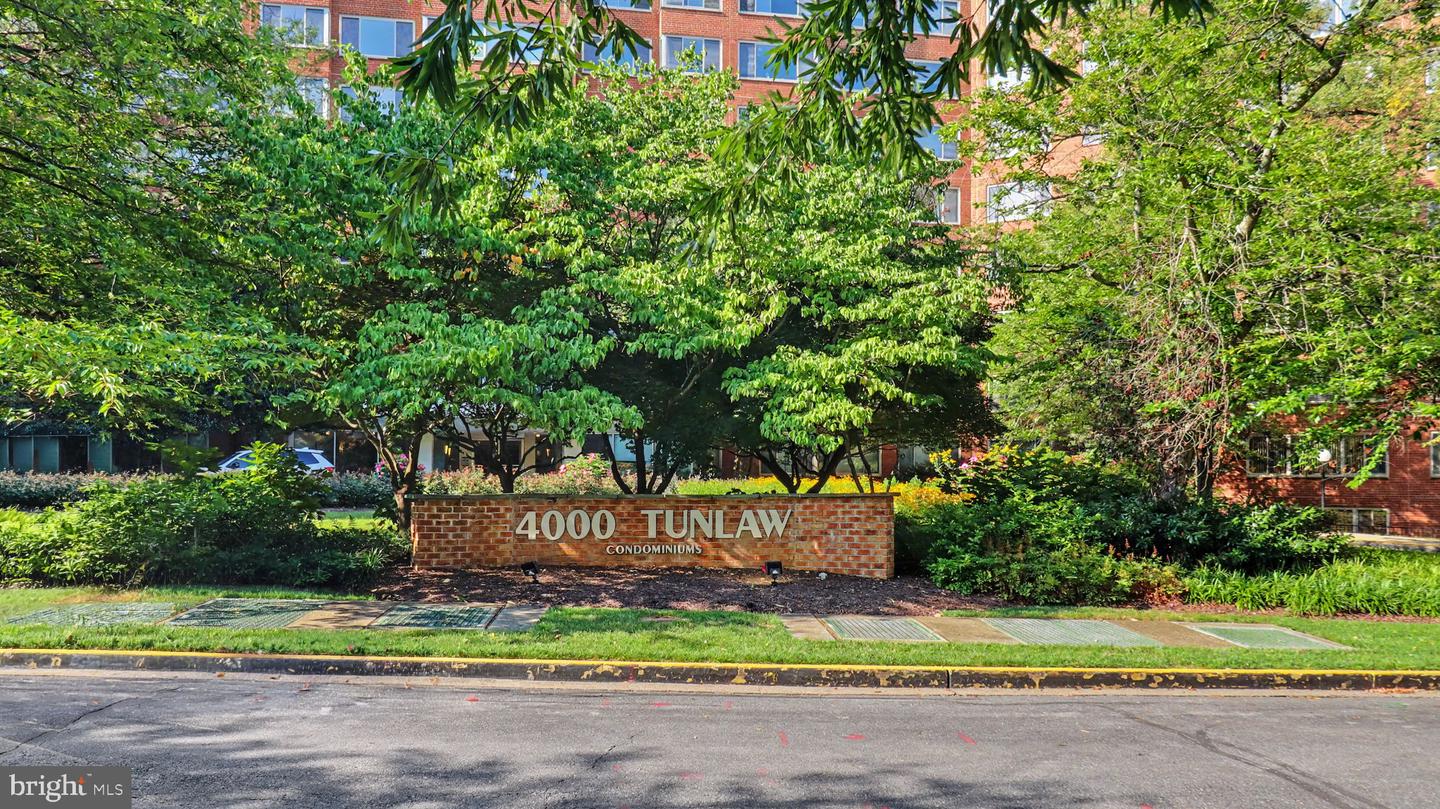 4000 Tunlaw Rd Nw #1111 Property Photo 18