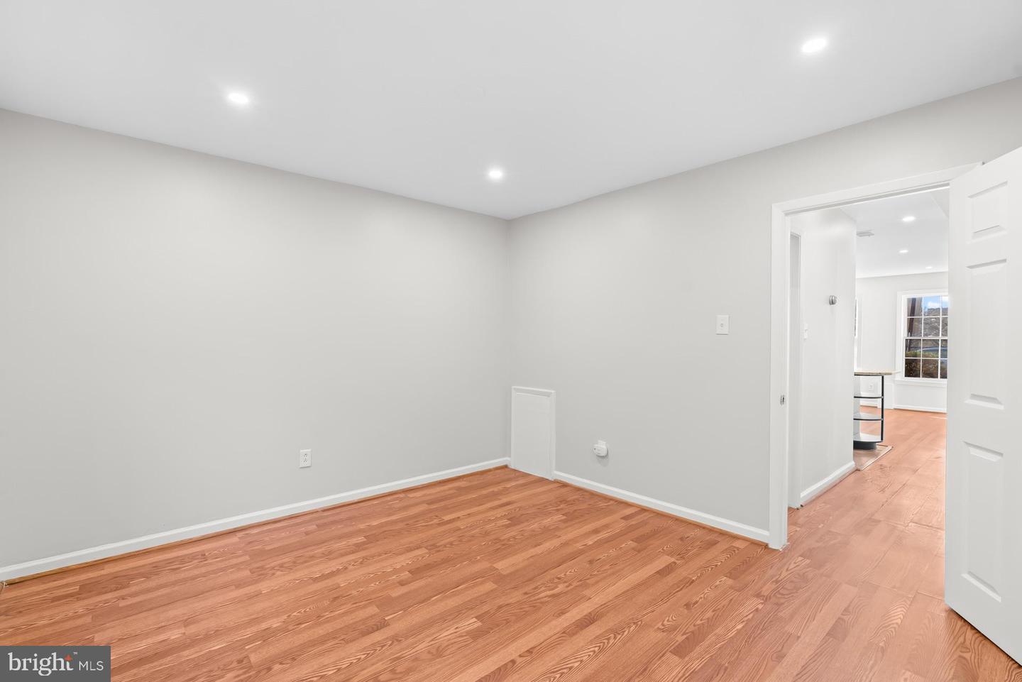2517 P St Nw #1 Property Photo 10