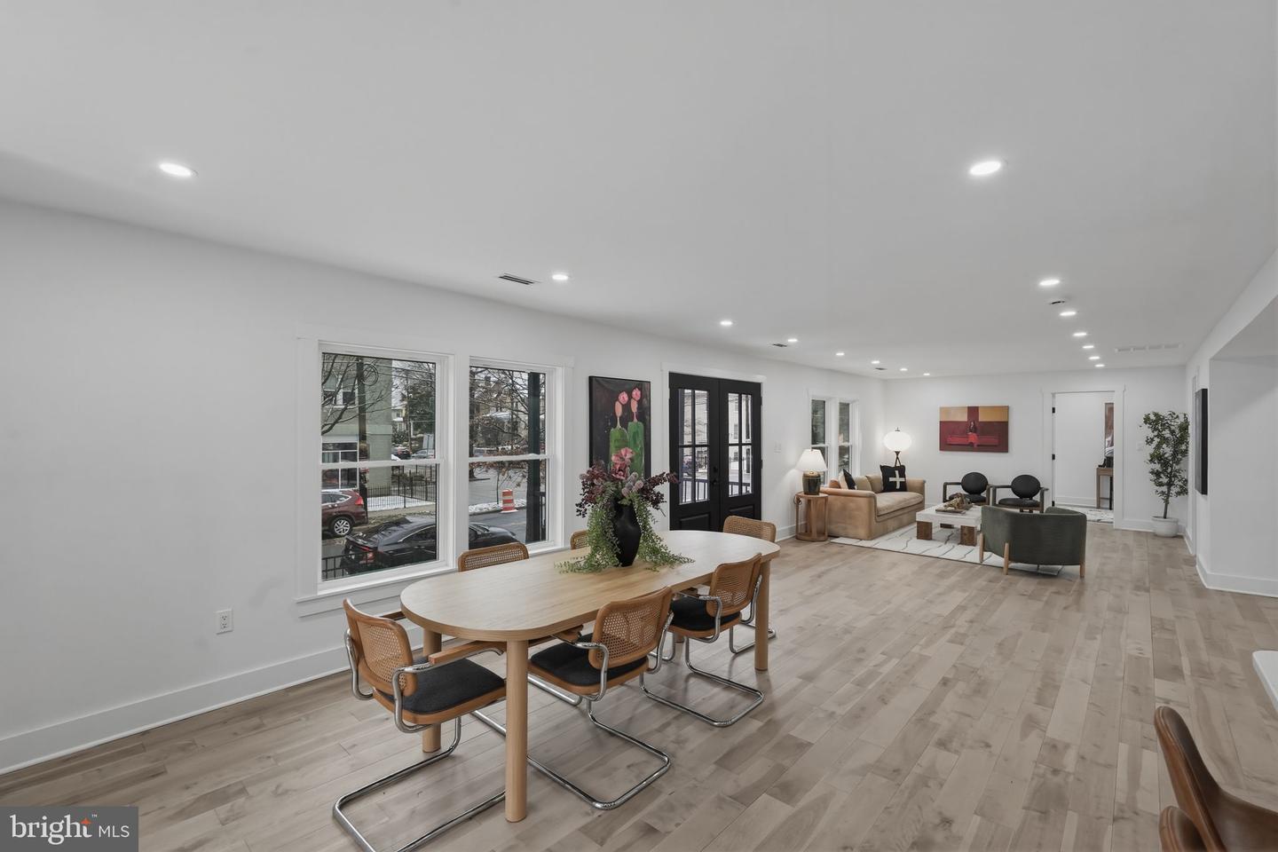 1355 Longfellow St Nw Property Photo 14