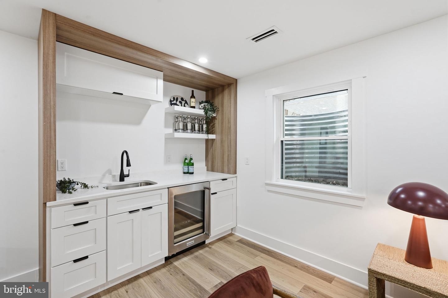 1355 Longfellow St Nw Property Photo 15