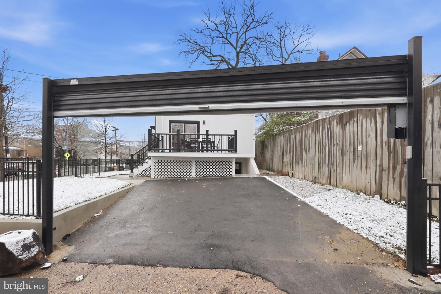 1355 Longfellow St Nw Property Photo 38