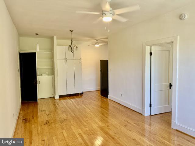 3020 Porter St Nw #301 Property Photo 8