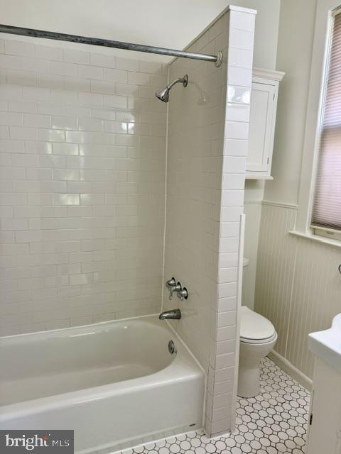 3020 Porter St Nw #301 Property Photo 11