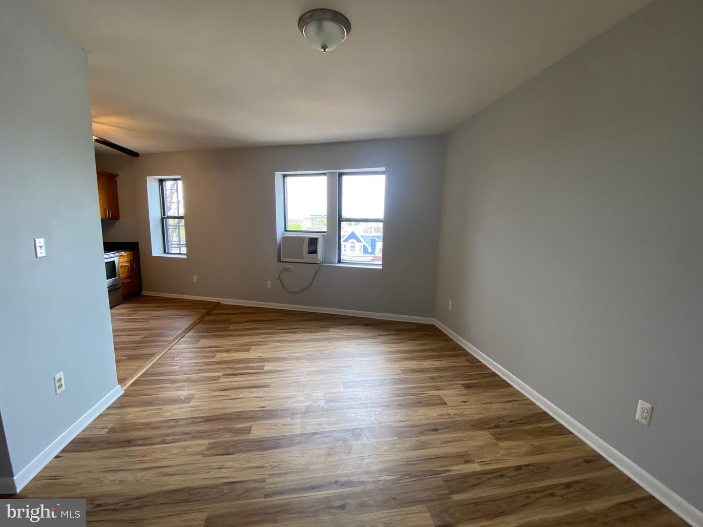 5 Rhode Island Ave Nw #403 Property Photo 2